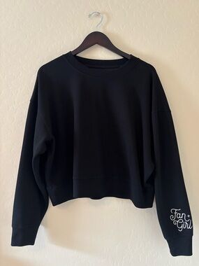 Fan Girl Black Crewneck Sweatshirt - Casual Pullover